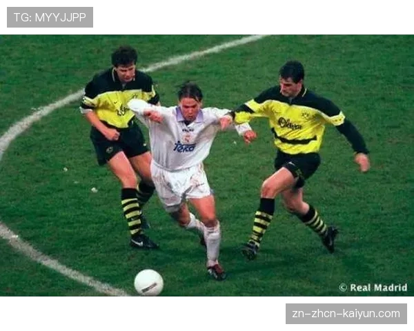 皇马发布欧冠限量版紫色客场球衣，线上商店一度因访问量过大瘫痪